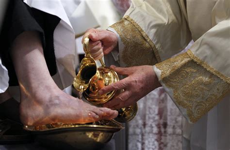 maundy thursday in the philippines